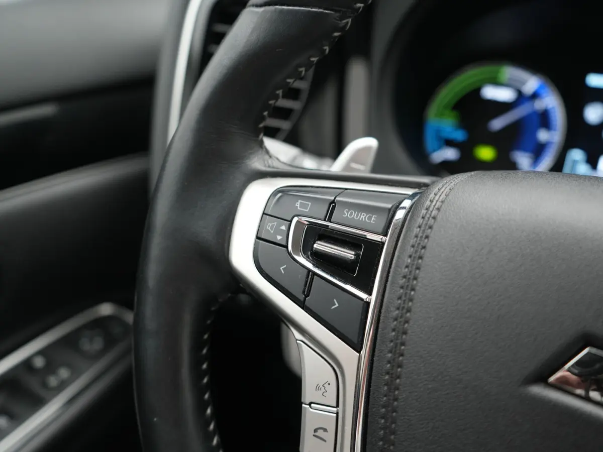 2.4 PHEV Intense 225pk Dealer O.H. | Adaptive Cruise | 360 Camera | Alcantara Sportstoelen Verwarmd | BLIS | Keyless | Stuur Verwarmd | Apple Carplay | DAB | Plug In Hybrid |