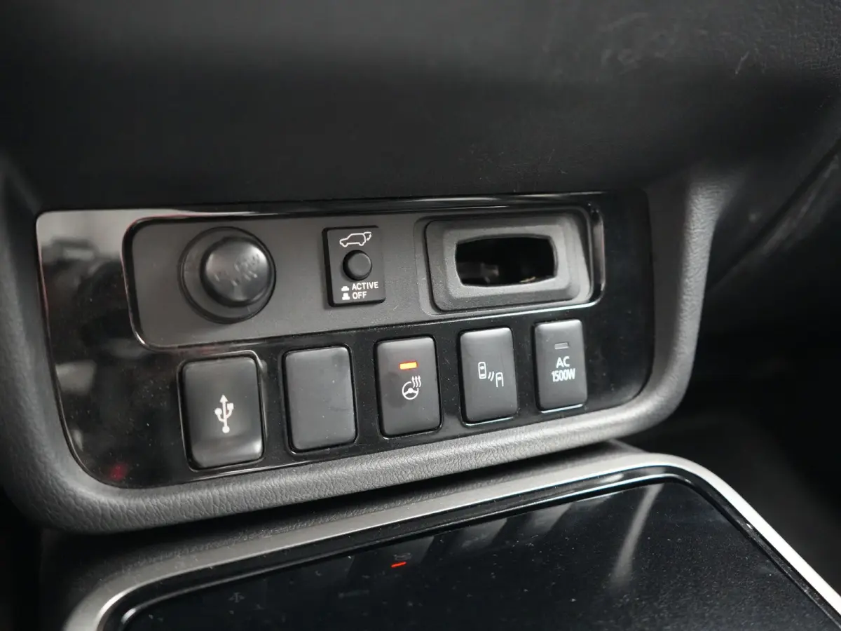 2.4 PHEV Intense 225pk Dealer O.H. | Adaptive Cruise | 360 Camera | Alcantara Sportstoelen Verwarmd | BLIS | Keyless | Stuur Verwarmd | Apple Carplay | DAB | Plug In Hybrid |