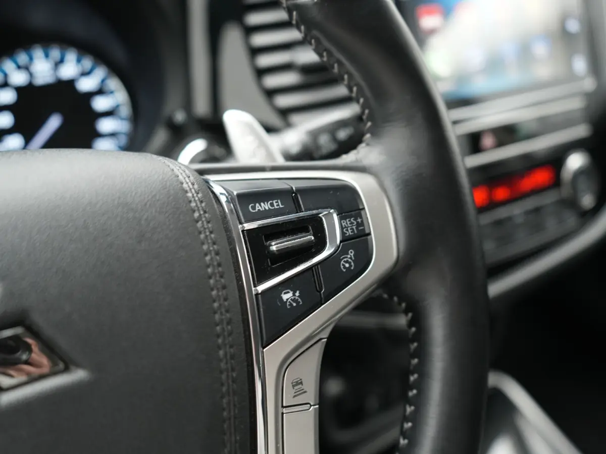 2.4 PHEV Intense 225pk Dealer O.H. | Adaptive Cruise | 360 Camera | Alcantara Sportstoelen Verwarmd | BLIS | Keyless | Stuur Verwarmd | Apple Carplay | DAB | Plug In Hybrid |