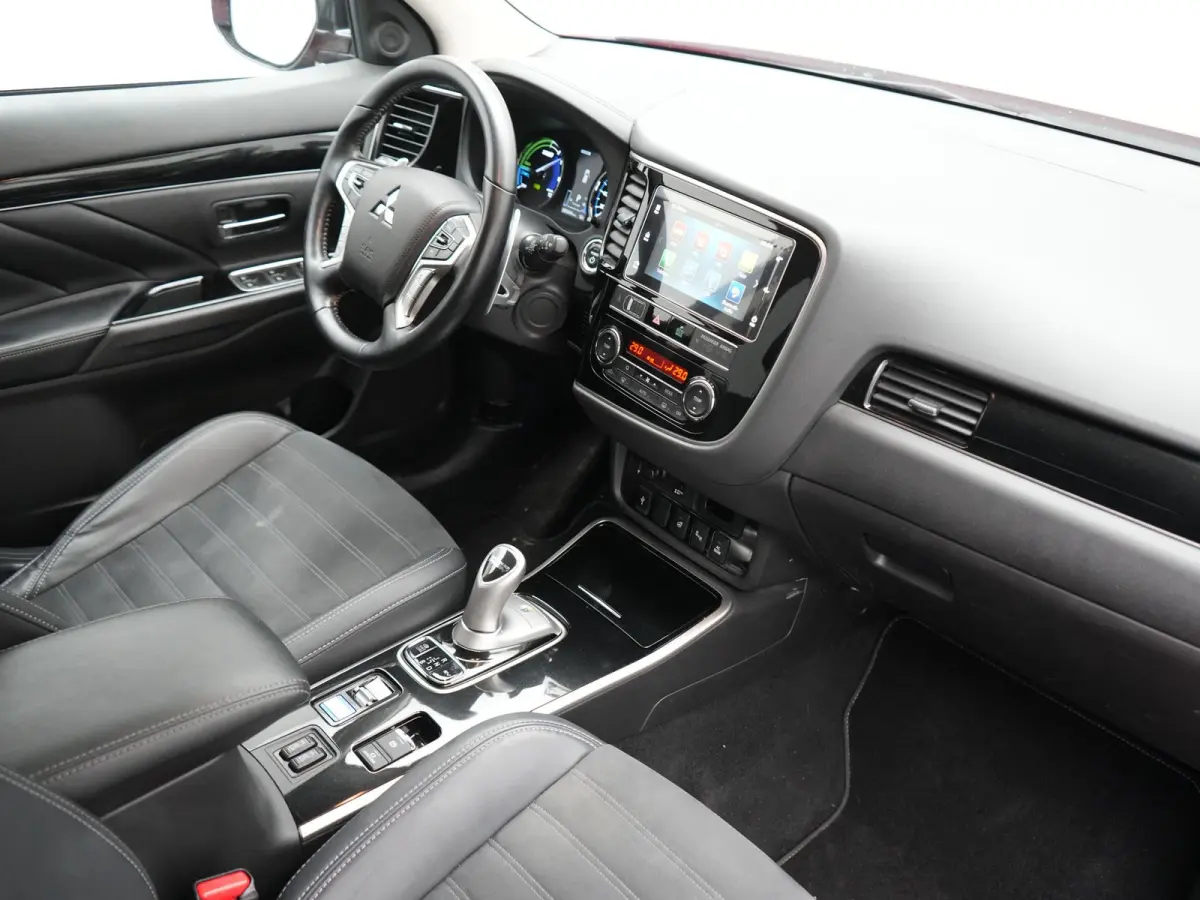 2.4 PHEV Intense 225pk Dealer O.H. | Adaptive Cruise | 360 Camera | Alcantara Sportstoelen Verwarmd | BLIS | Keyless | Stuur Verwarmd | Apple Carplay | DAB | Plug In Hybrid |