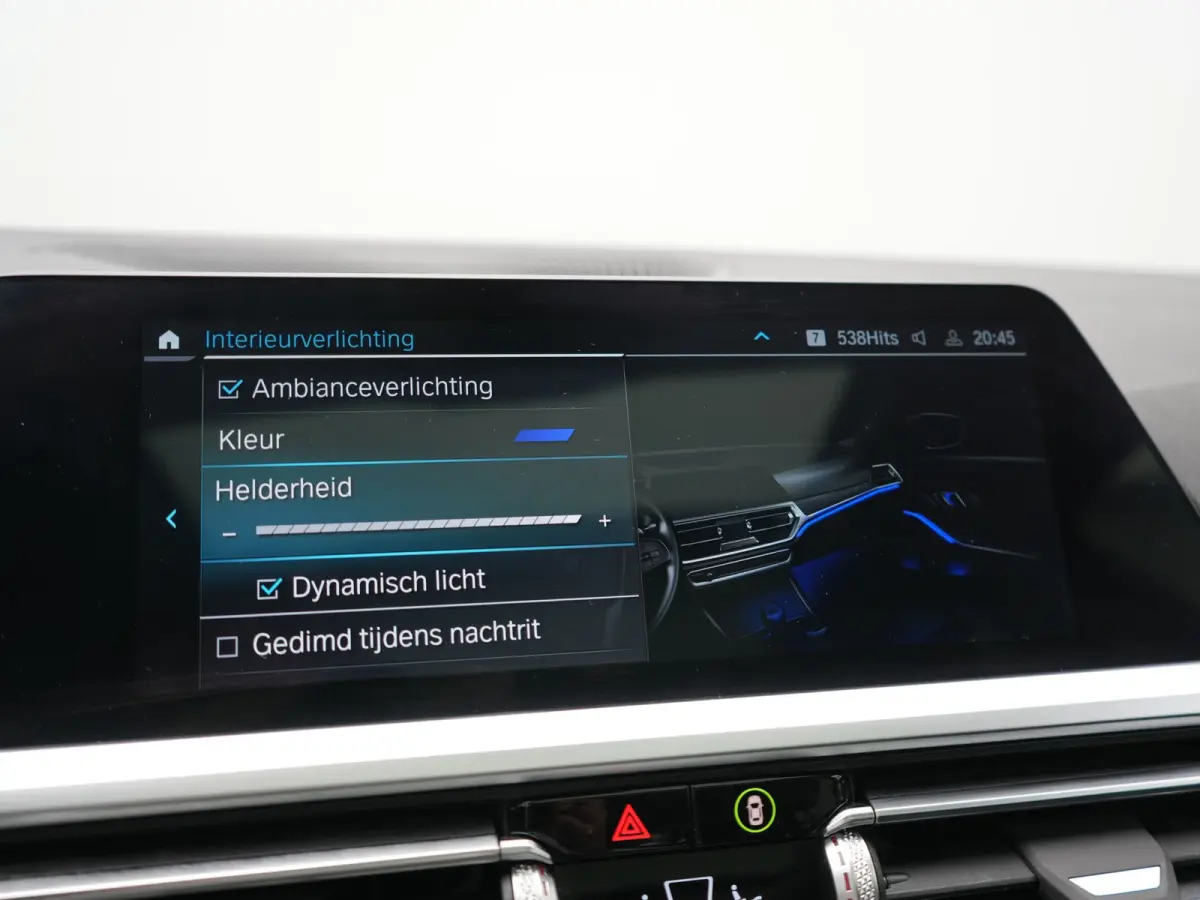 320e Sportline PHEV Dealer O.H. | SOH 95,4% | Panodak | Adaptive Cruise | Camera | Sfeerverlichting | Sportstoelen Verwarmd | BLIS | Apple Carplay | Navigatie | DAB | Plug In Hybrid |