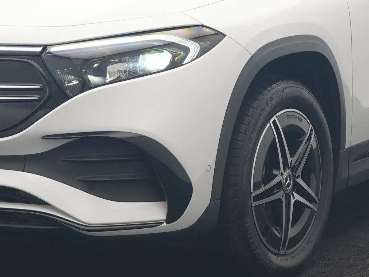 250 AMG Line 67 kWh 190pk Dealer O.H. | Panodak | Camera | Sfeerverlichting | Alcantara Sportstoelen Verwarmd | BLIS | Keyless | Apple Carplay | Cruise Control | Navigatie | DAB | Virtual |