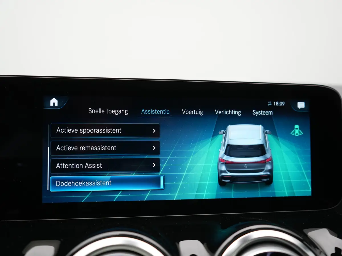250 AMG Line 67 kWh 190pk Dealer O.H. | Panodak | Camera | Sfeerverlichting | Alcantara Sportstoelen Verwarmd | BLIS | Keyless | Apple Carplay | Cruise Control | Navigatie | DAB | Virtual |