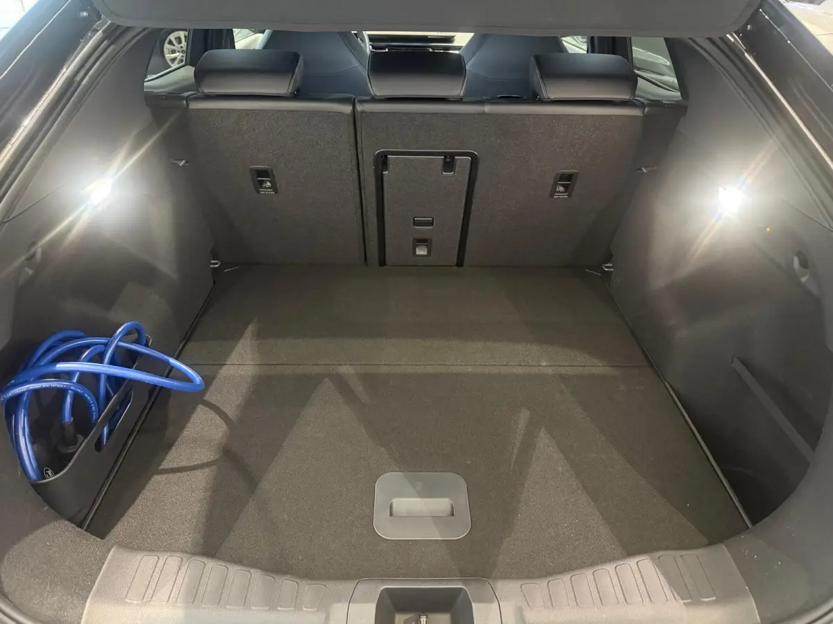 Select Extended Range RWD 77 kWh | TREKHAAK | WARMTEPOMP| B&O GELUIDSSYSTEEM|