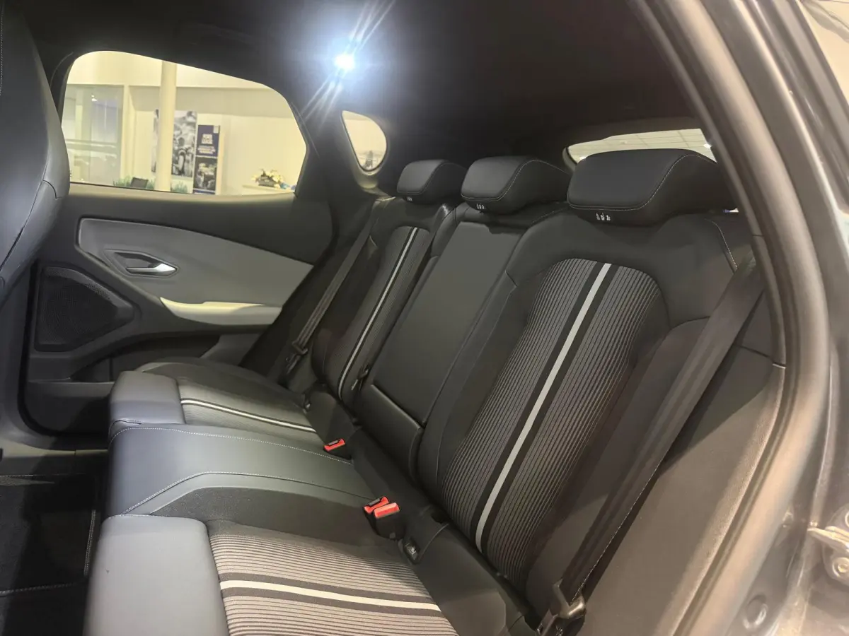 Select Extended Range RWD 77 kWh | TREKHAAK | WARMTEPOMP| B&O GELUIDSSYSTEEM|