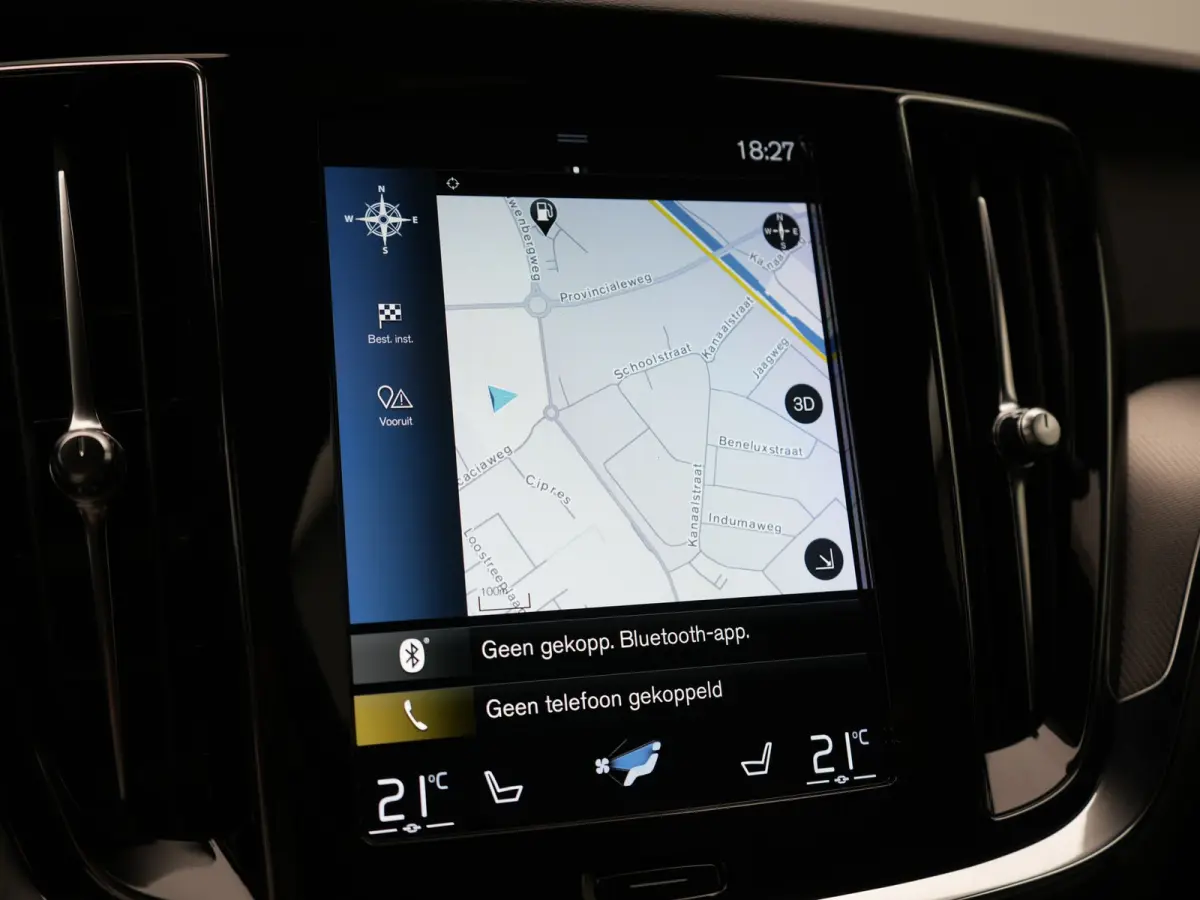 T6 Recharge AWD R-Design PHEV 340pk Dealer O.H. | SOH 82,8% | Camera | Harman / Kardon | Lederen Sportstoelen Memory & Verwarmd | Stuur Verwarmd | Keyless | BLIS | Cruise Control | Apple Car