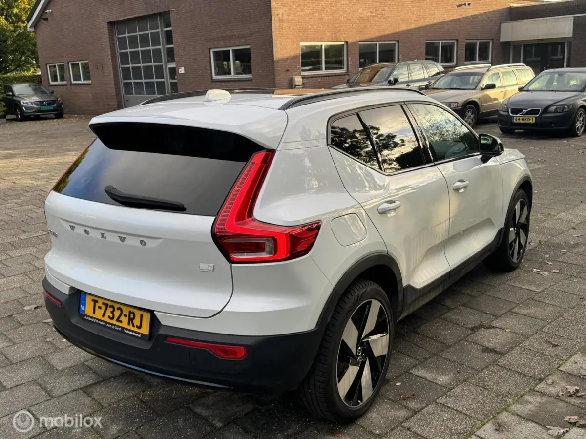 1.5 T4 Plug-in hybrid Ultimate Dark