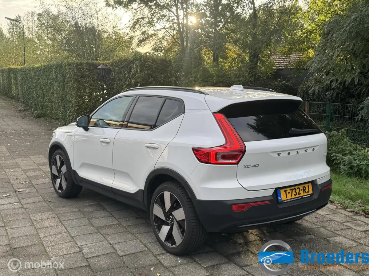 1.5 T4 Plug-in hybrid Ultimate Dark