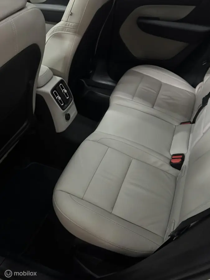 1.5 T4 Plug-in hybrid Ultimate Dark