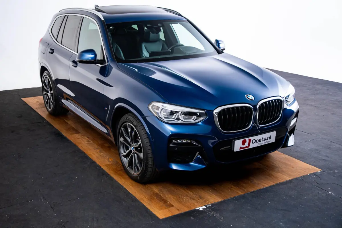 xDrive30e High Executive M Sport - Trekhaak - Panoramadak - Driving/Parking assistant plus - Comfort Access - Stoelverwarming voor/achter - Head up - Harman Kardon - Ambiance verlichting -