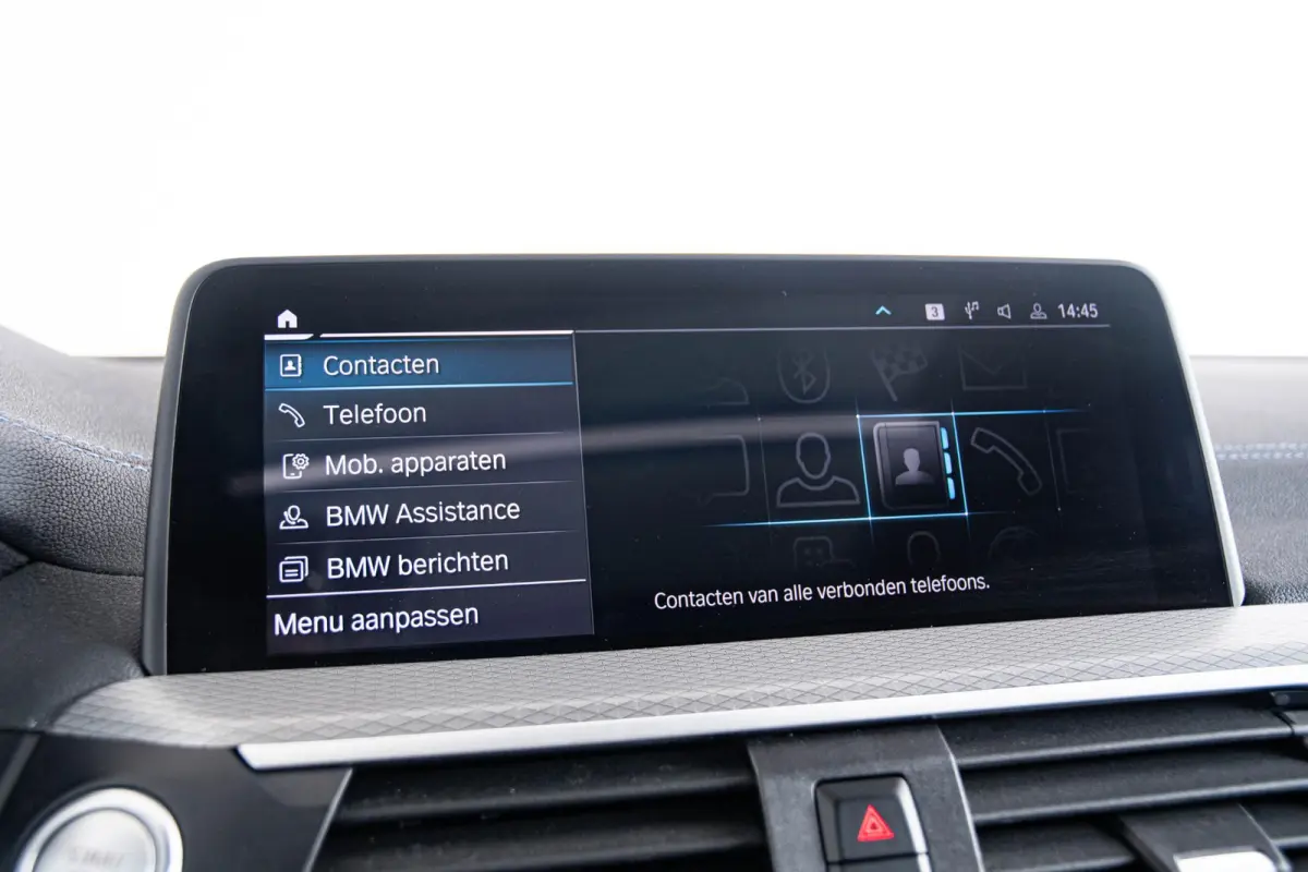 xDrive30e High Executive M Sport - Trekhaak - Panoramadak - Driving/Parking assistant plus - Comfort Access - Stoelverwarming voor/achter - Head up - Harman Kardon - Ambiance verlichting -