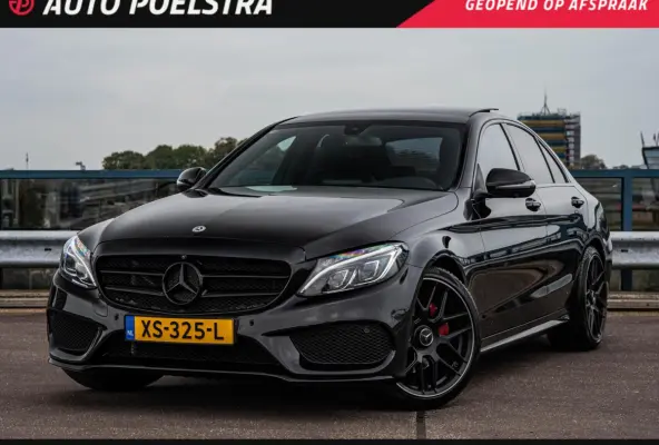 220 CDI AMG Night Edition | Panoramadak | 360 Camera | Leder | LED | Sfeerverlichting | Apple CarPlay/Android Auto | 19"