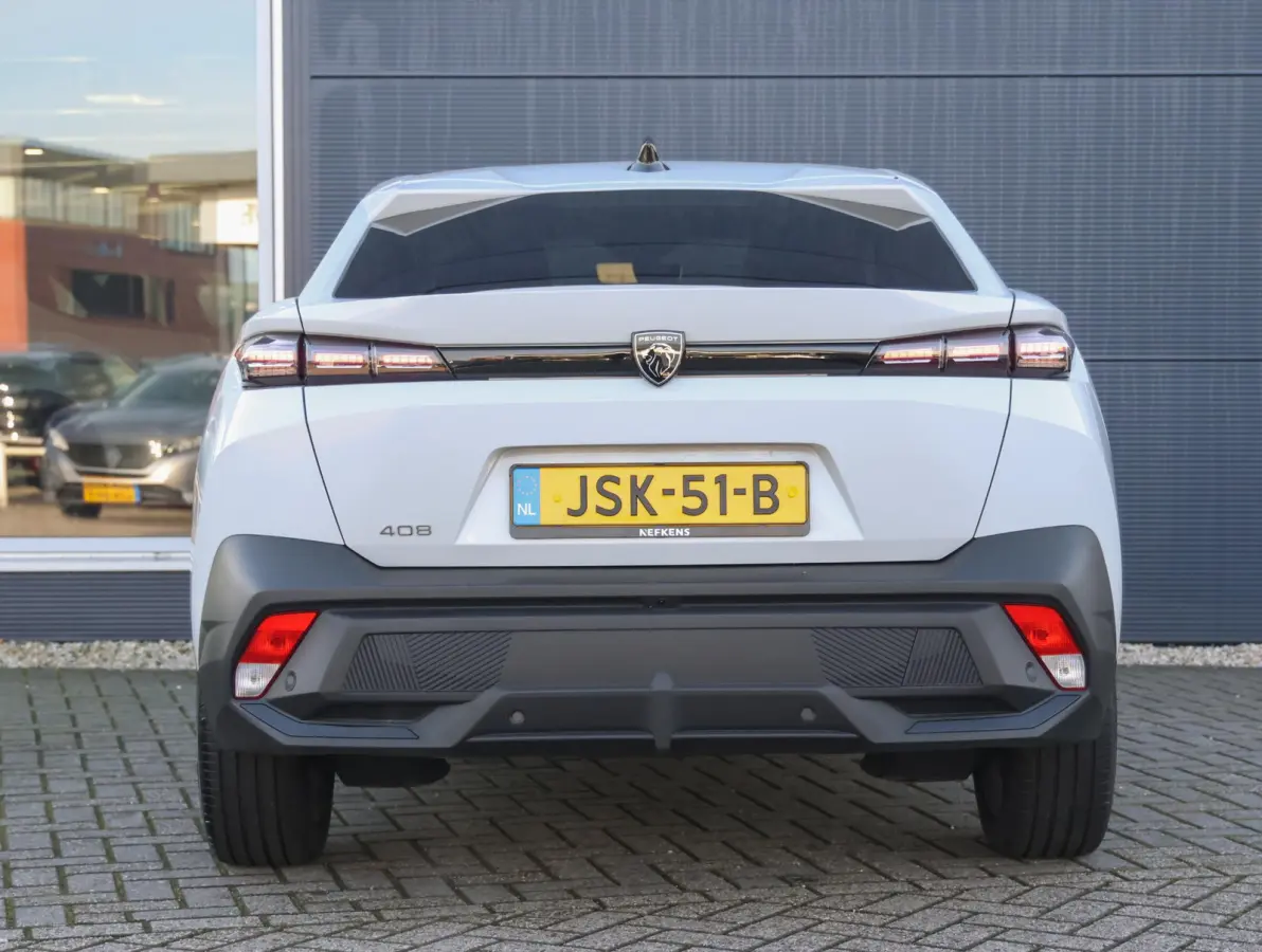 1.2 Hybrid 145 e-DCS6 Allure Demo deal ! | Stoelverwarming/stuur | 360* camera | Adaptieve cruise control | Apple Carplay & Android Auto