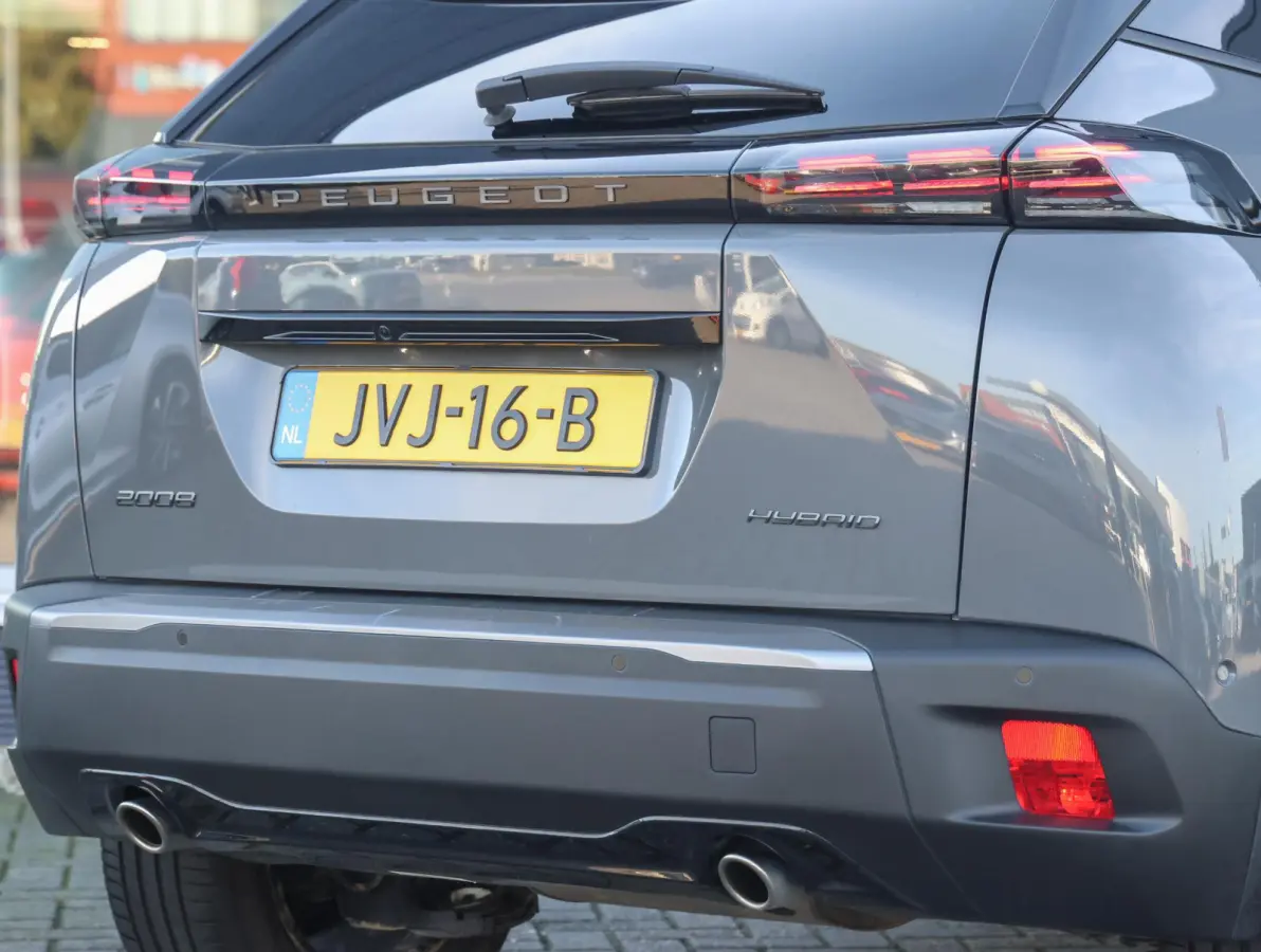 1.2 Hybrid 145 Allure Camera | 8 jaar garantie! | 360* vision camera | Isofix | Navigatie | Apple Carplay & Android Auto