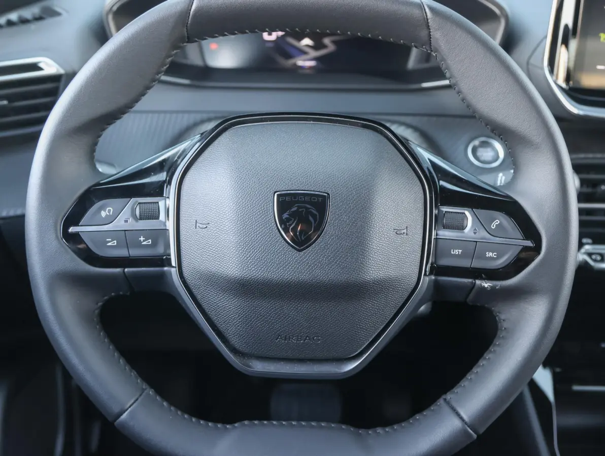1.2 Hybrid 145 Allure Camera | 8 jaar garantie! | 360* vision camera | Isofix | Navigatie | Apple Carplay & Android Auto