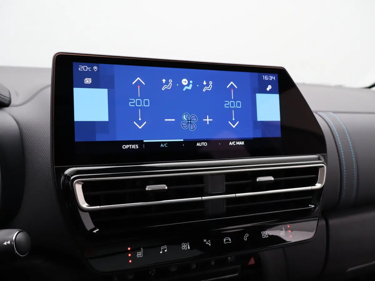 1.6 Plug-in Hybrid 225pk Plus 98,5% SOH | Carplay | Panoramadak | Elek. Verstelbare Stoelen met geheugen | Camera | PDC V+A | Keyless | Origineel NL!
