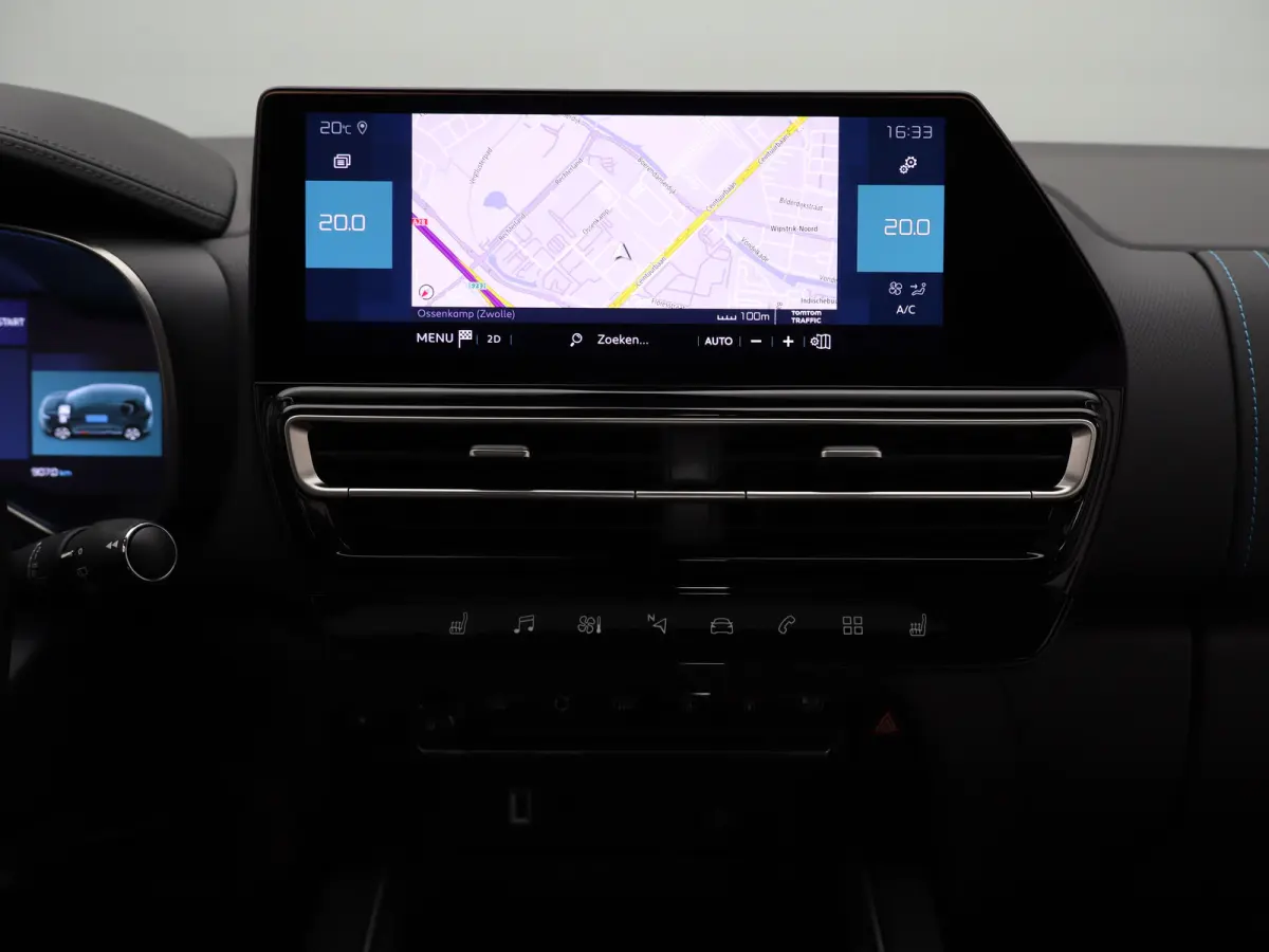 1.6 Plug-in Hybrid 225pk Plus 98,5% SOH | Carplay | Panoramadak | Elek. Verstelbare Stoelen met geheugen | Camera | PDC V+A | Keyless | Origineel NL!