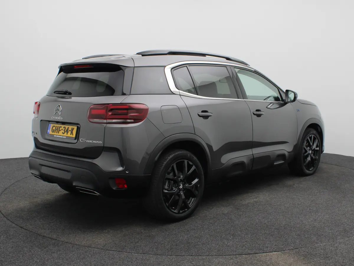 1.6 Plug-in Hybrid 225pk Plus 98,5% SOH | Carplay | Panoramadak | Elek. Verstelbare Stoelen met geheugen | Camera | PDC V+A | Keyless | Origineel NL!