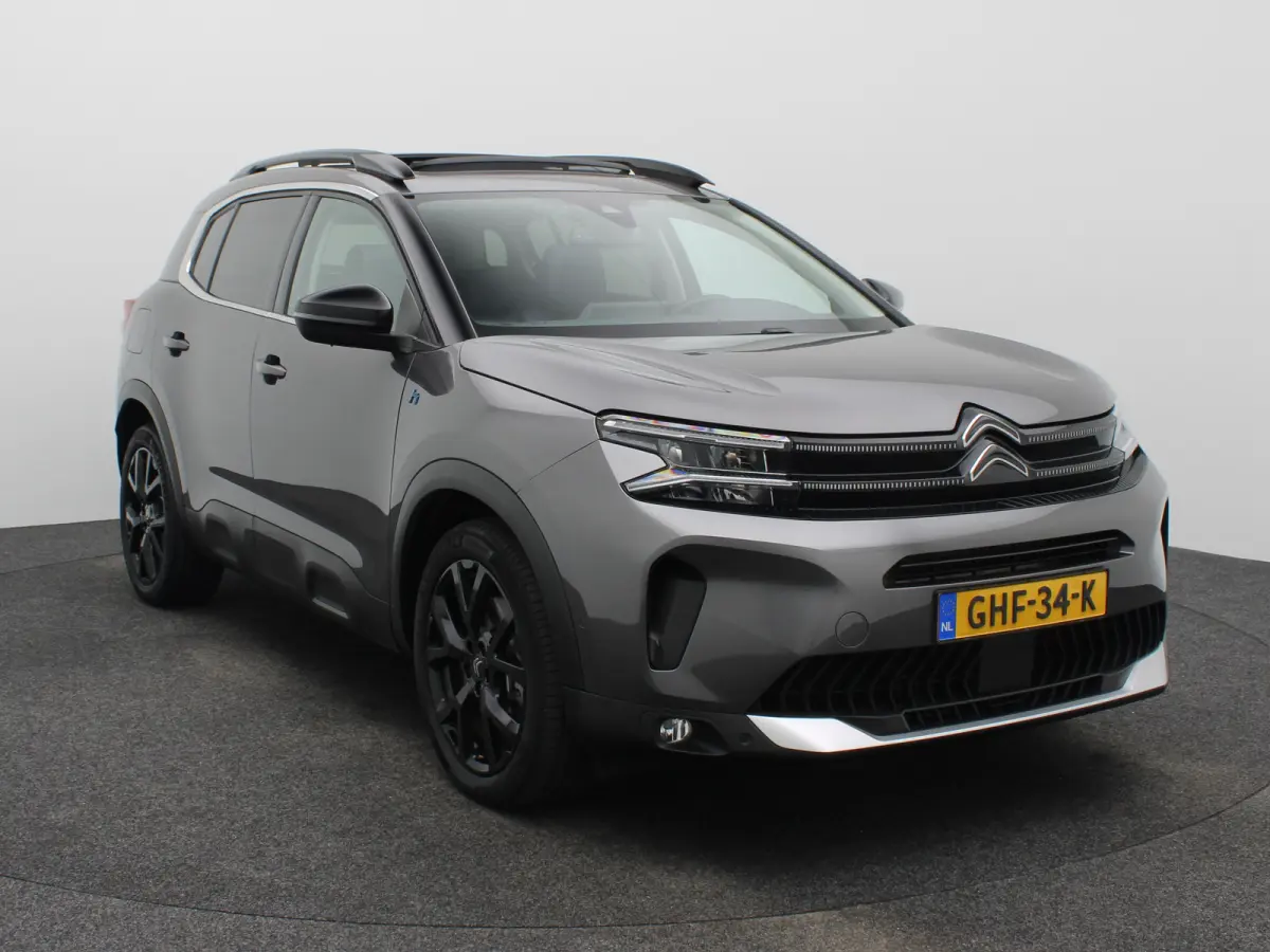 1.6 Plug-in Hybrid 225pk Plus 98,5% SOH | Carplay | Panoramadak | Elek. Verstelbare Stoelen met geheugen | Camera | PDC V+A | Keyless | Origineel NL!