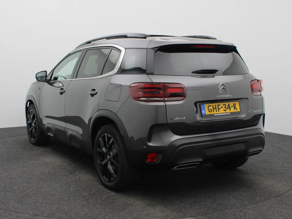 1.6 Plug-in Hybrid 225pk Plus 98,5% SOH | Carplay | Panoramadak | Elek. Verstelbare Stoelen met geheugen | Camera | PDC V+A | Keyless | Origineel NL!