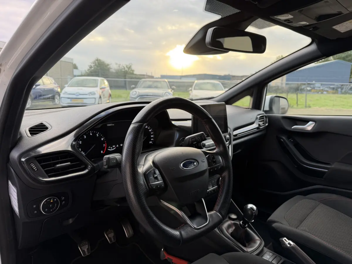 1.0 EcoBoost ST-Line X | STOEL/ STUURVERW. | TREKHAAK | XENON / LED | B&O |
