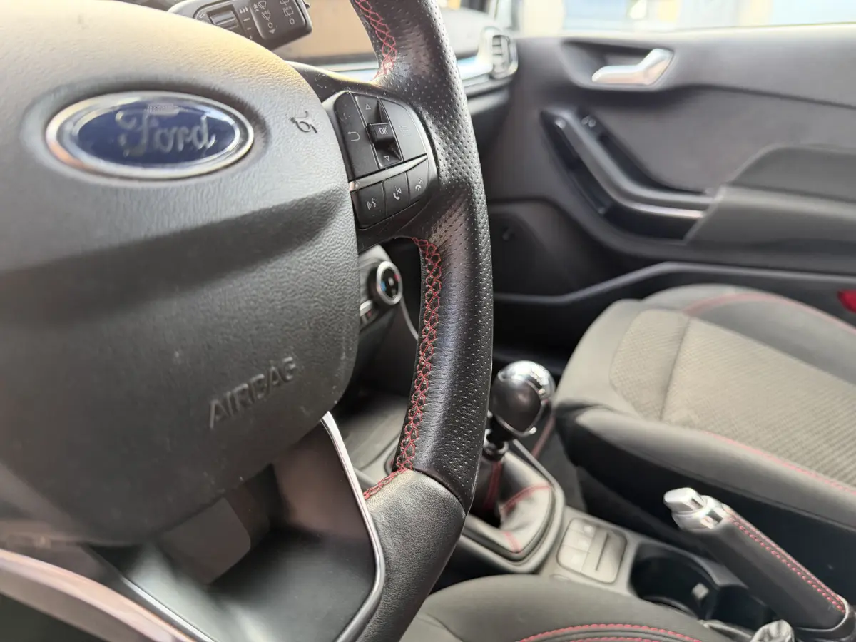 1.0 EcoBoost ST-Line X | STOEL/ STUURVERW. | TREKHAAK | XENON / LED | B&O |
