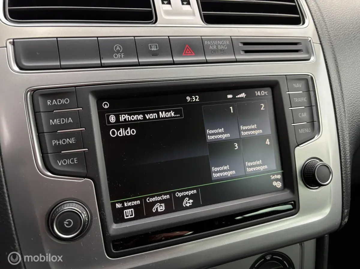 1.0 TSI Navi / 5-Drs / Airco / Bluetooth