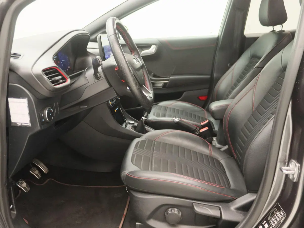 1.0 EcoBoost ST-Line X | Apple Carplay/Android Auto | B&O | Achteruitrijcamera | Winterpakket| Lichtmetalen Velgen |