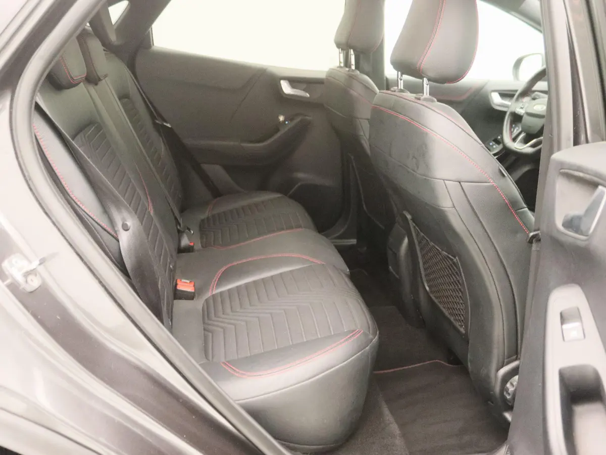 1.0 EcoBoost ST-Line X | Apple Carplay/Android Auto | B&O | Achteruitrijcamera | Winterpakket| Lichtmetalen Velgen |