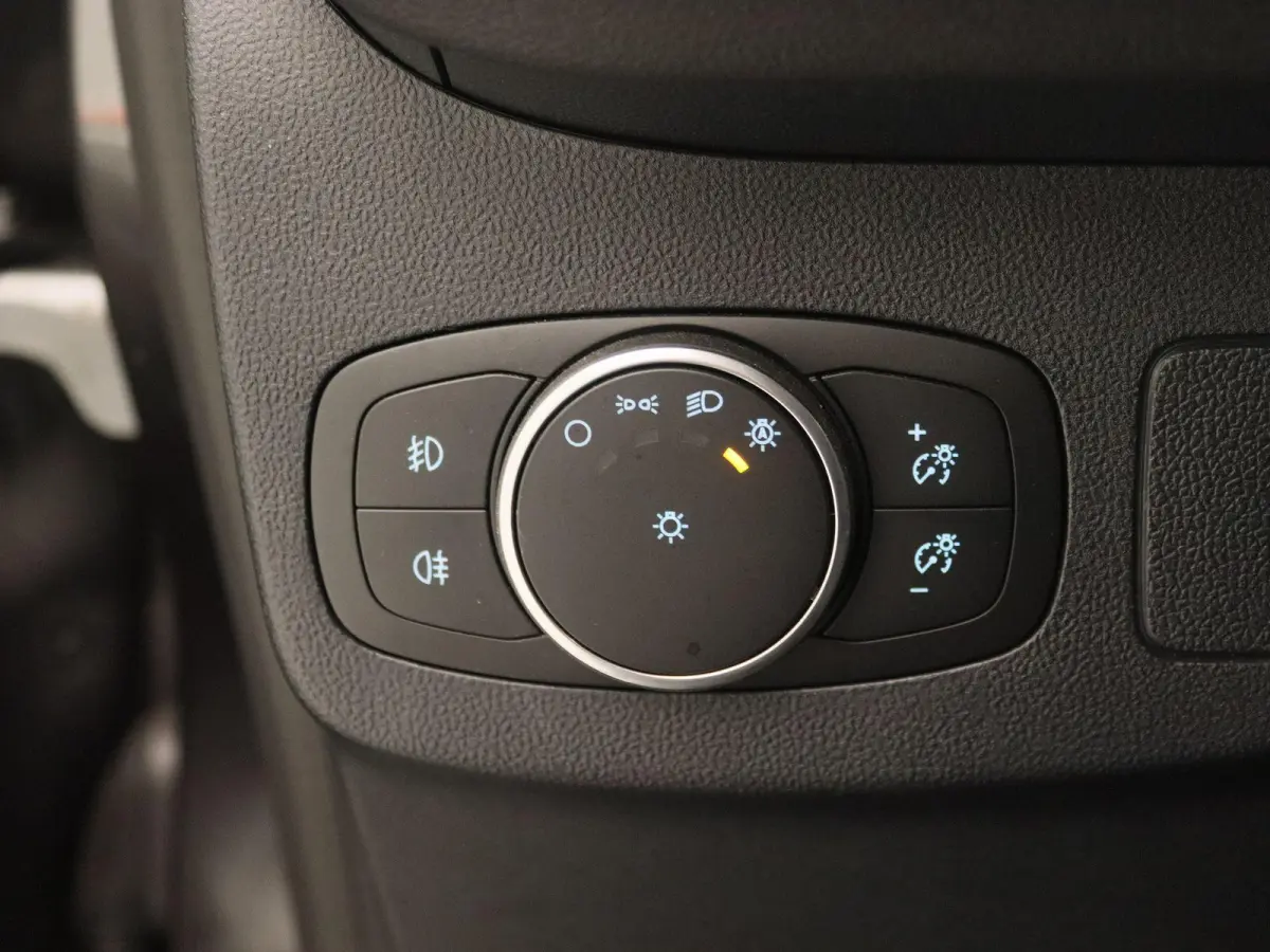 1.0 EcoBoost ST-Line X | Apple Carplay/Android Auto | B&O | Achteruitrijcamera | Winterpakket| Lichtmetalen Velgen |