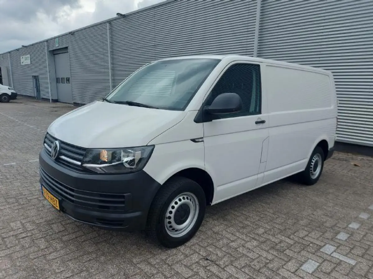 2.0 TDI L1H1 prijs EX btw, airco,trekhaak,parkeersensoren,