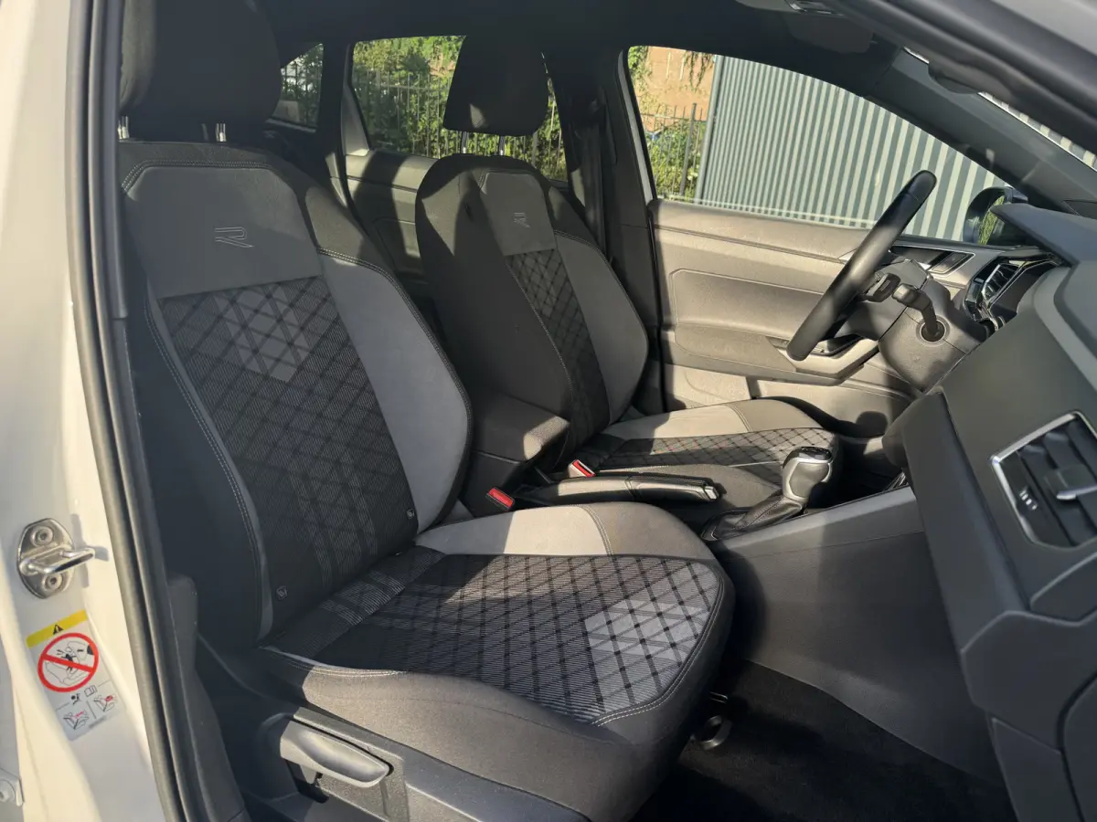 1.5 TSI 150 pk R-Line IQ Lights, Keyless, Dealeronderhouden