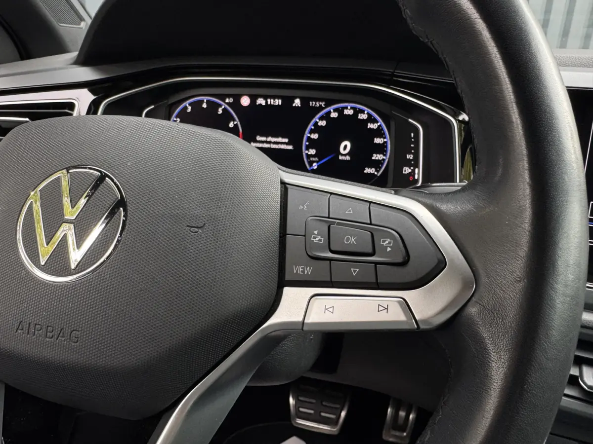 1.5 TSI 150 pk R-Line IQ Lights, Keyless, Dealeronderhouden