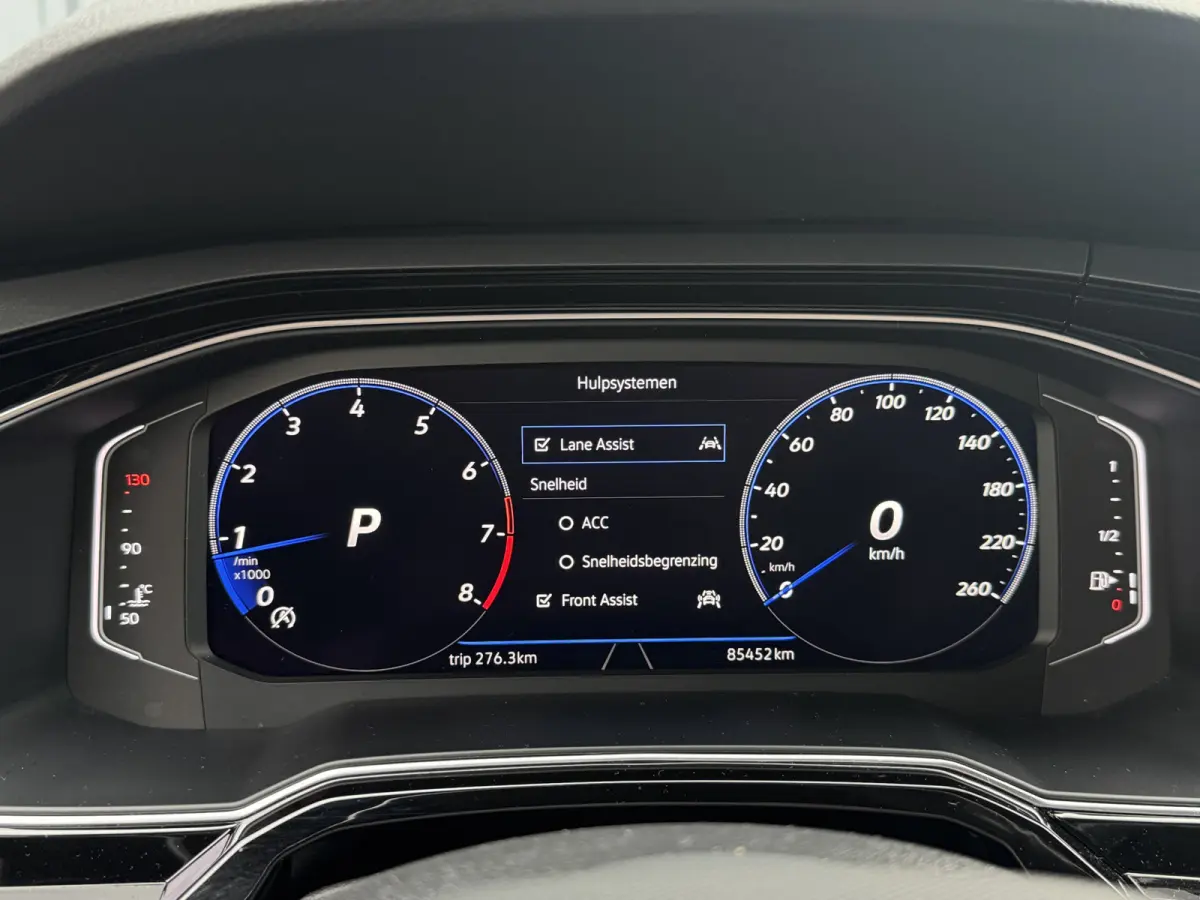 1.5 TSI 150 pk R-Line IQ Lights, Keyless, Dealeronderhouden