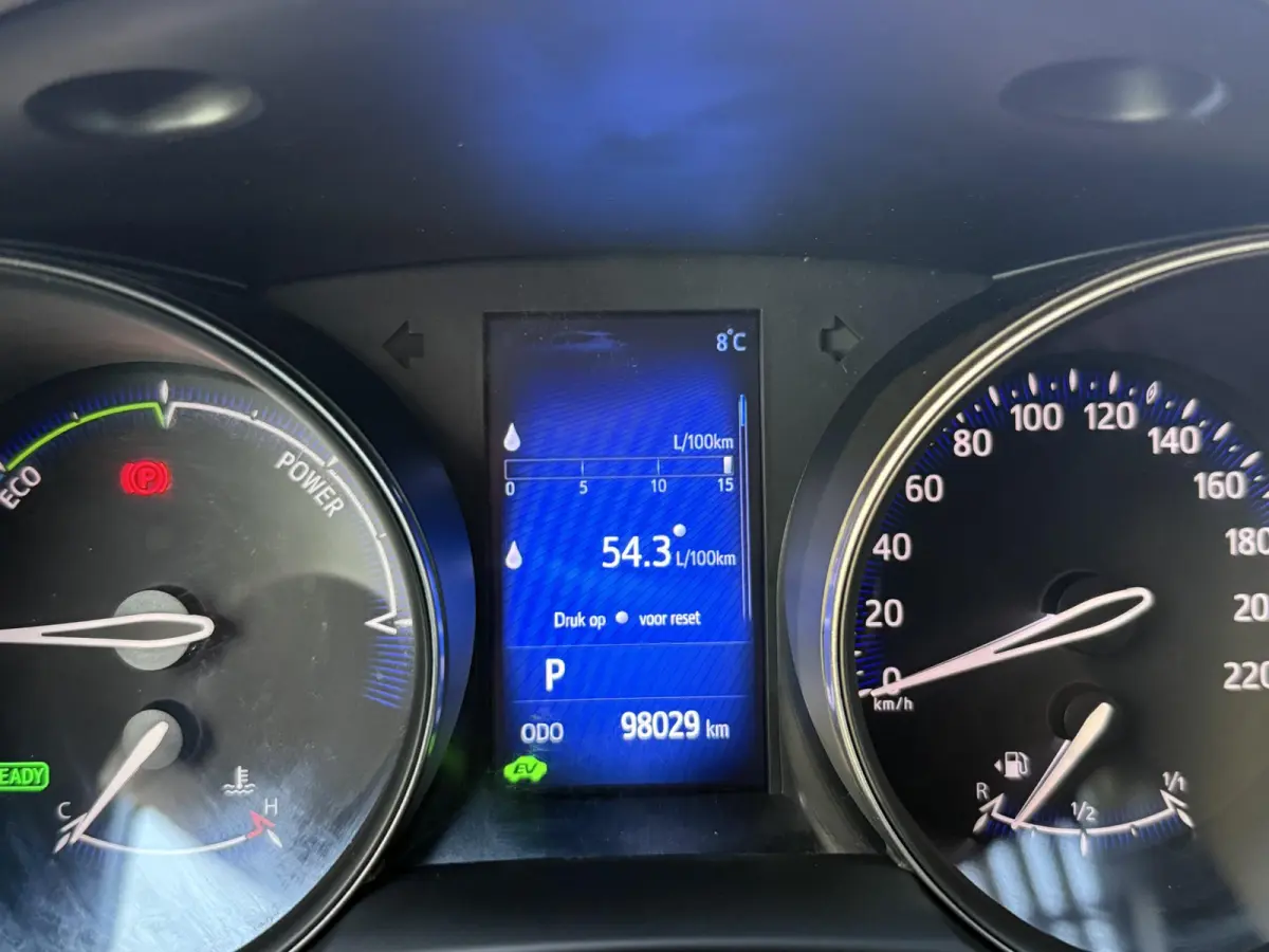 1.8 Hybrid Executive | Navigatie | Climate Control | Stoelverwarming | Cruise Control | Licht metalen velgen