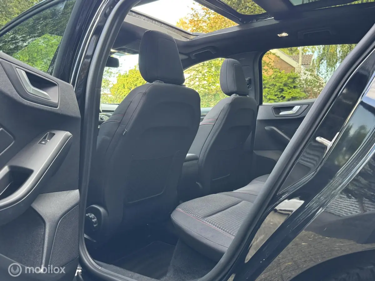 1.0 EcoBoost | ST Line | Panorama dak | Led