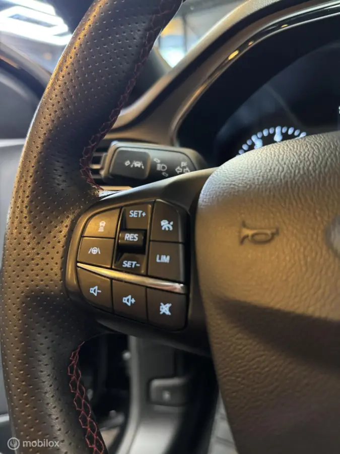 1.0 EcoBoost | ST Line | Panorama dak | Led
