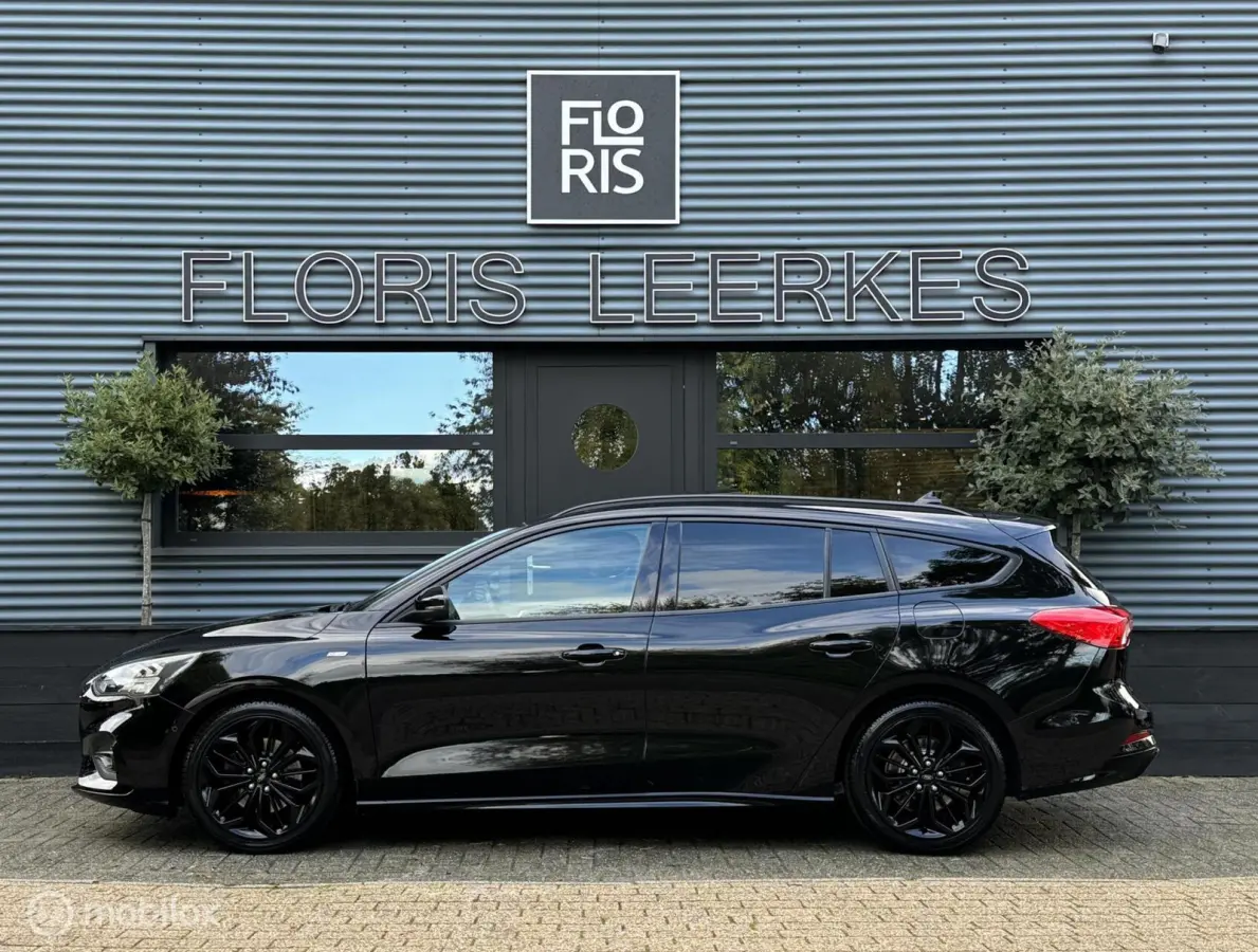 1.0 EcoBoost | ST Line | Panorama dak | Led
