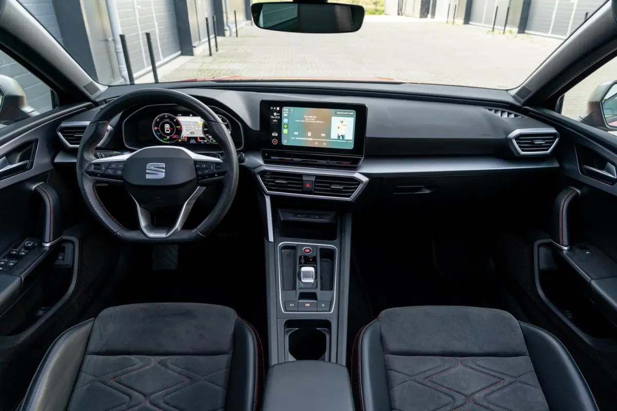 1.4 TSI eHybrid PHEV FR *Pano* ACC* Camera* Vol*