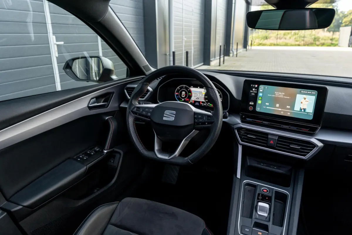 1.4 TSI eHybrid PHEV FR *Pano* ACC* Camera* Vol*