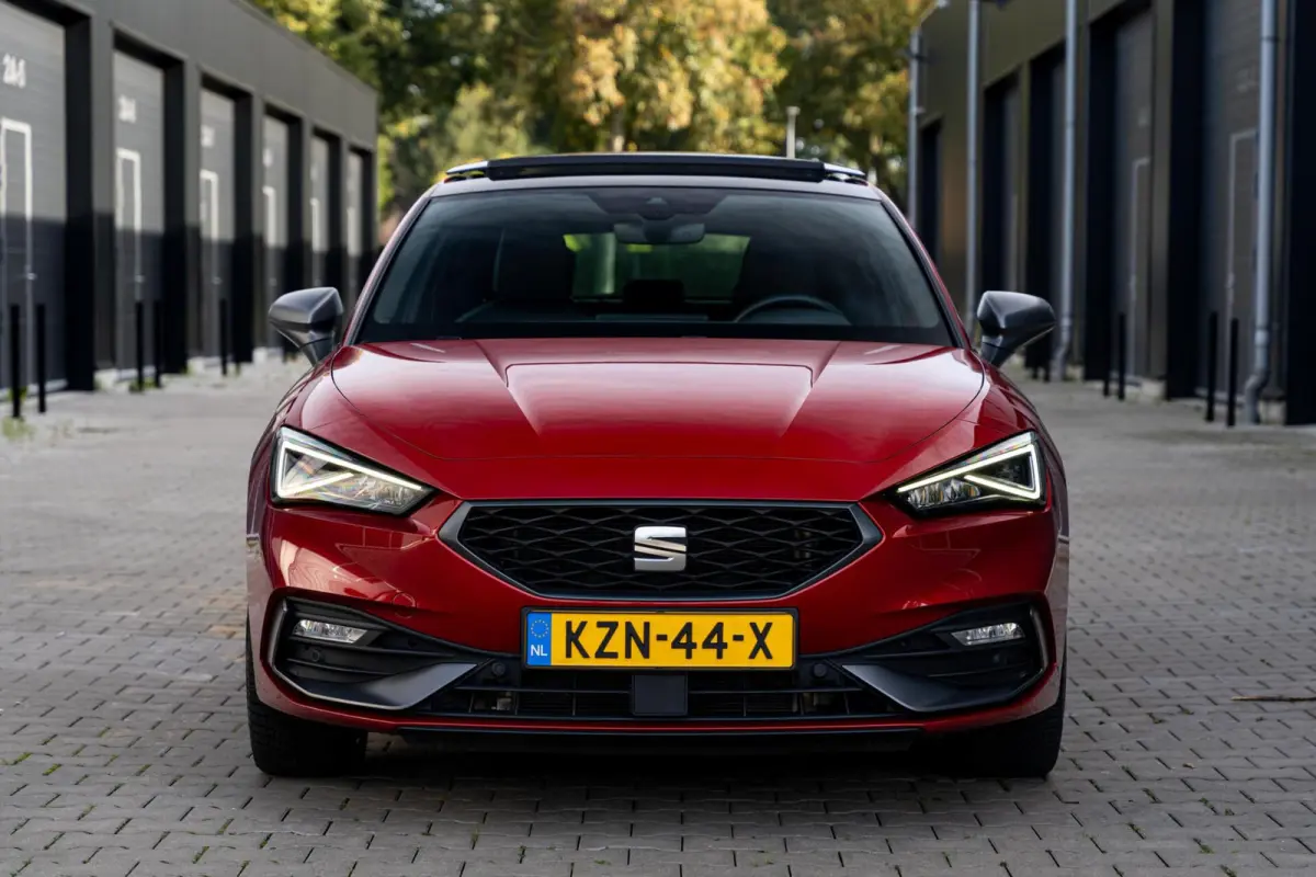 1.4 TSI eHybrid PHEV FR *Pano* ACC* Camera* Vol*