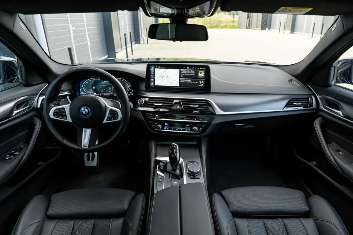 530e M-Sport *Pano *ACC* Vol* Dealer onderhoud*