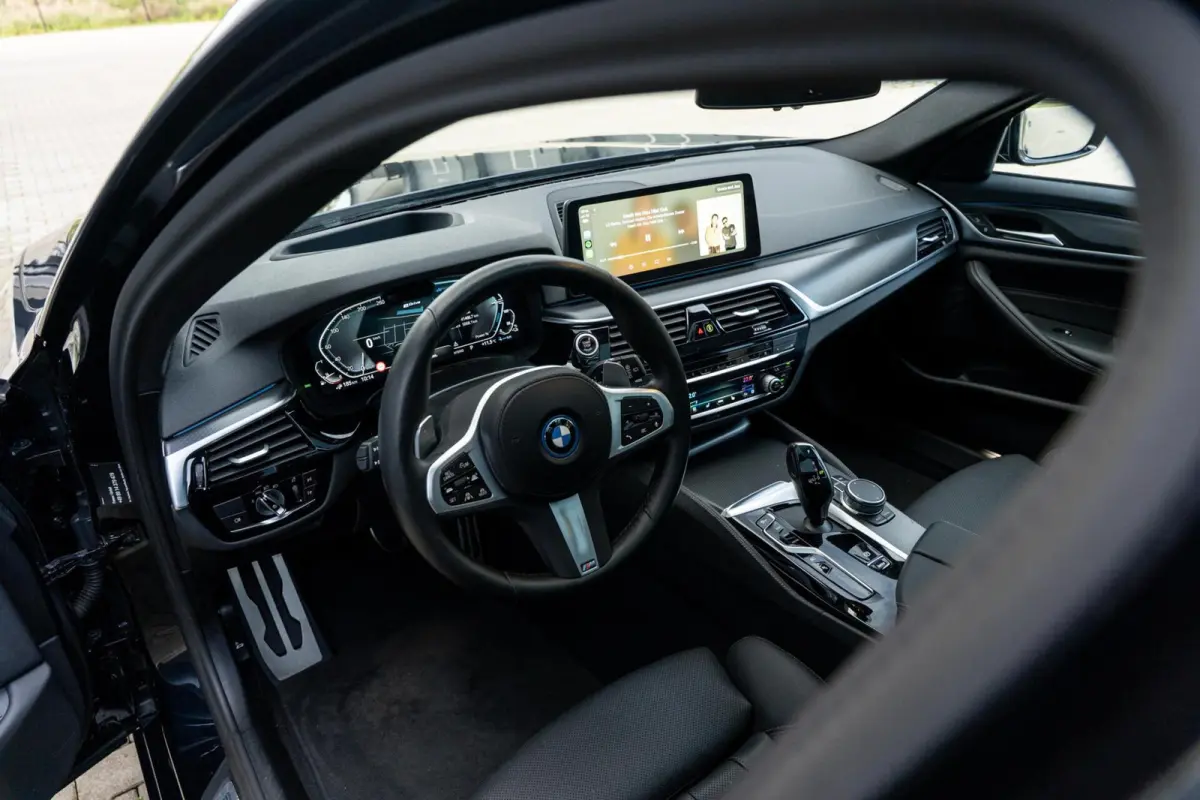 530e M-Sport *Pano *ACC* Vol* Dealer onderhoud*