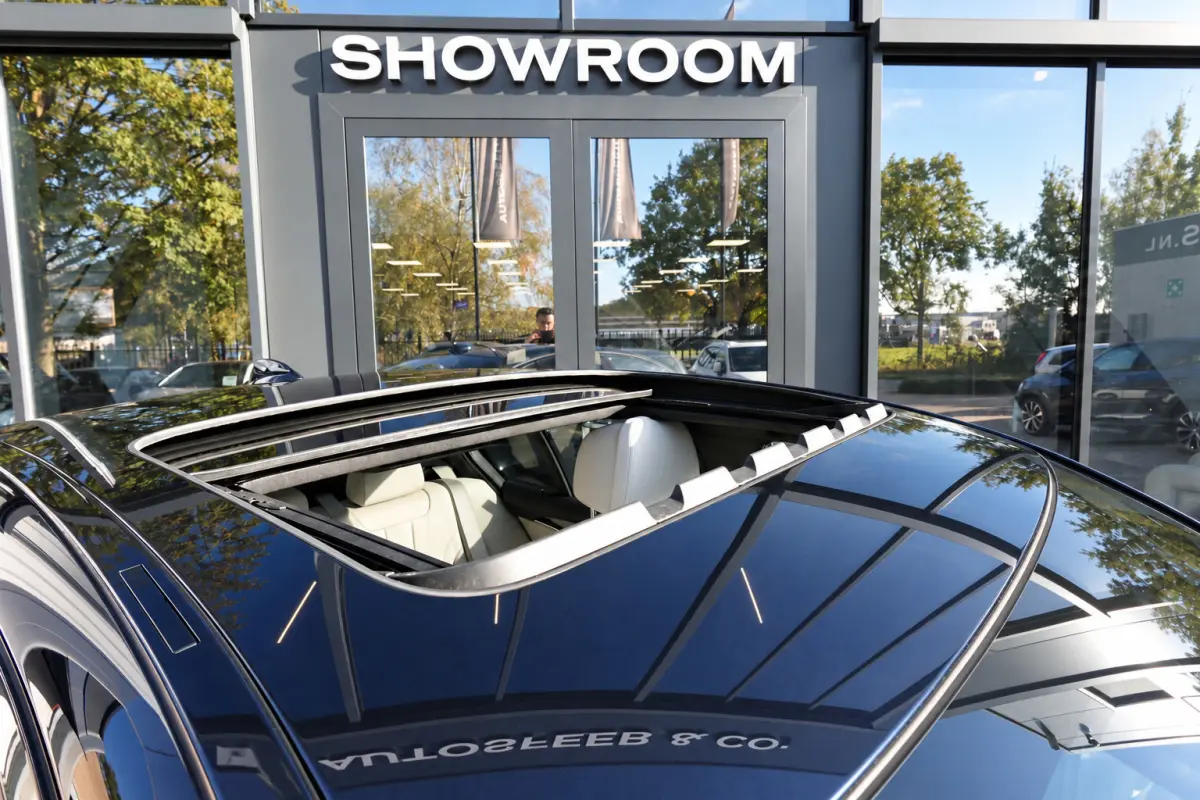 M550i xDrive PANO HUD HARMAN VOL