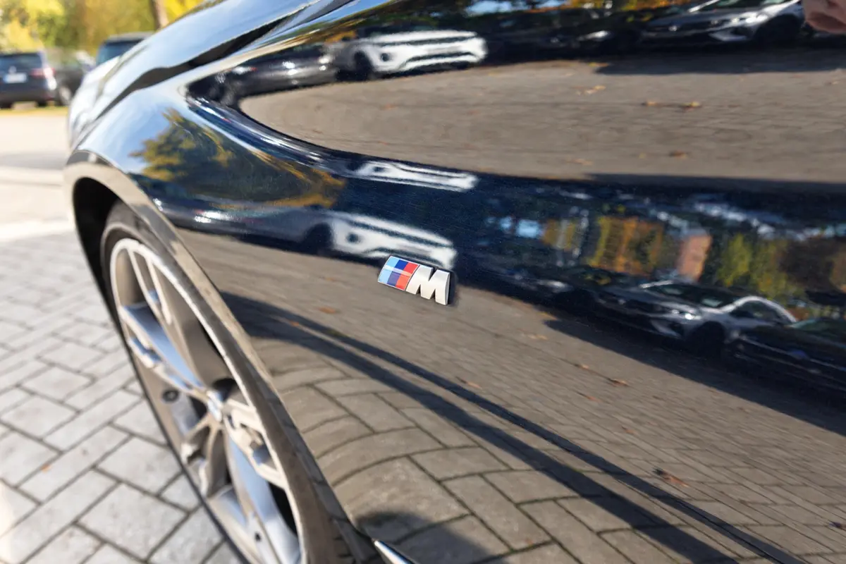 M550i xDrive PANO HUD HARMAN VOL