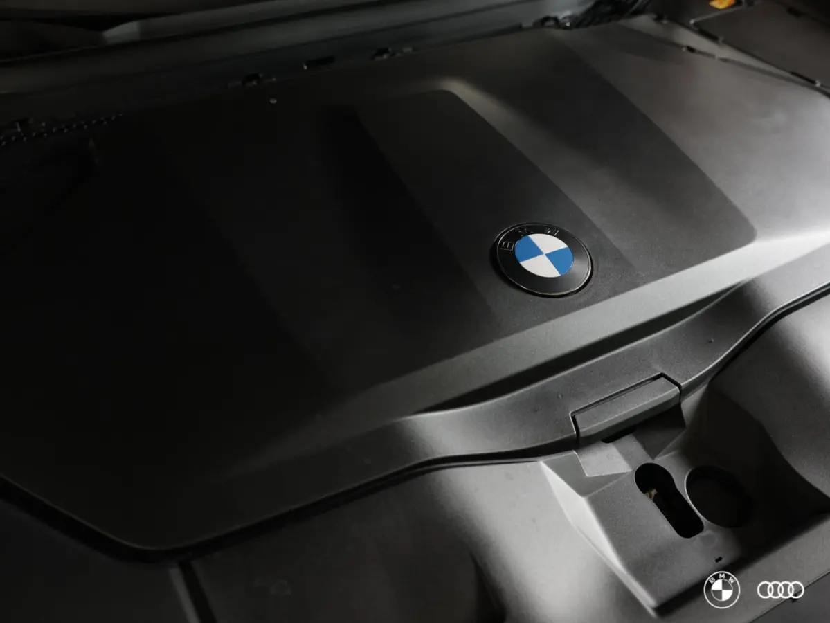 50 xDrive M SPORT PRO 113 kWh / PANO / HIGHWAY ASS / MASSAGE STOEL / HEAD UP / TREKHAAK / 21"
