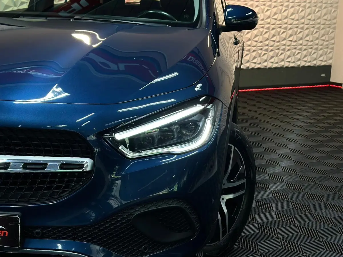 250e ** HIGH LED, HALF-LEDER, MBUX+, TREKH, DISTR, 18-inch LMV ** UNFALLFREI - VOL. MB ONDERH ** ** INFORMEER OOK NAAR ONZE AANTREKKELIJKE FINANCIAL-LEASE TARIEVEN **