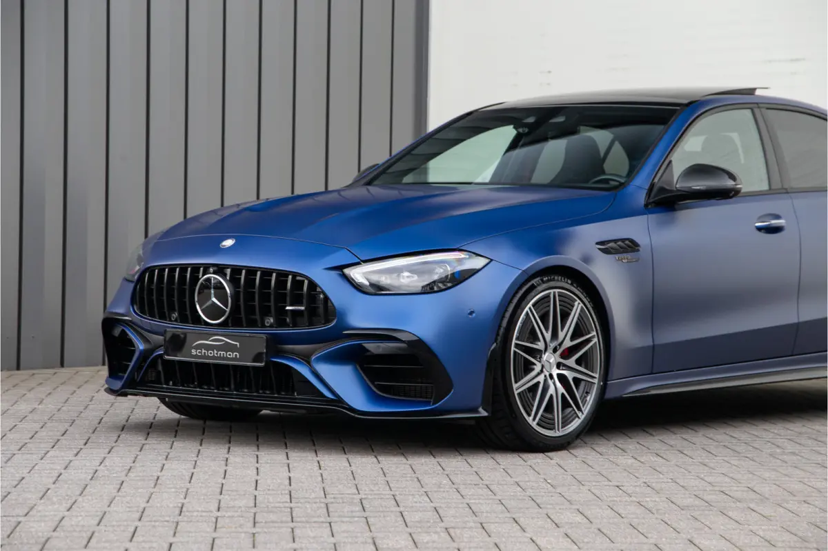 AMG 63 S E Performance Premium Plus, Schaalstoelen, Carbon, MANUFAKTUR, Achterasbesturing