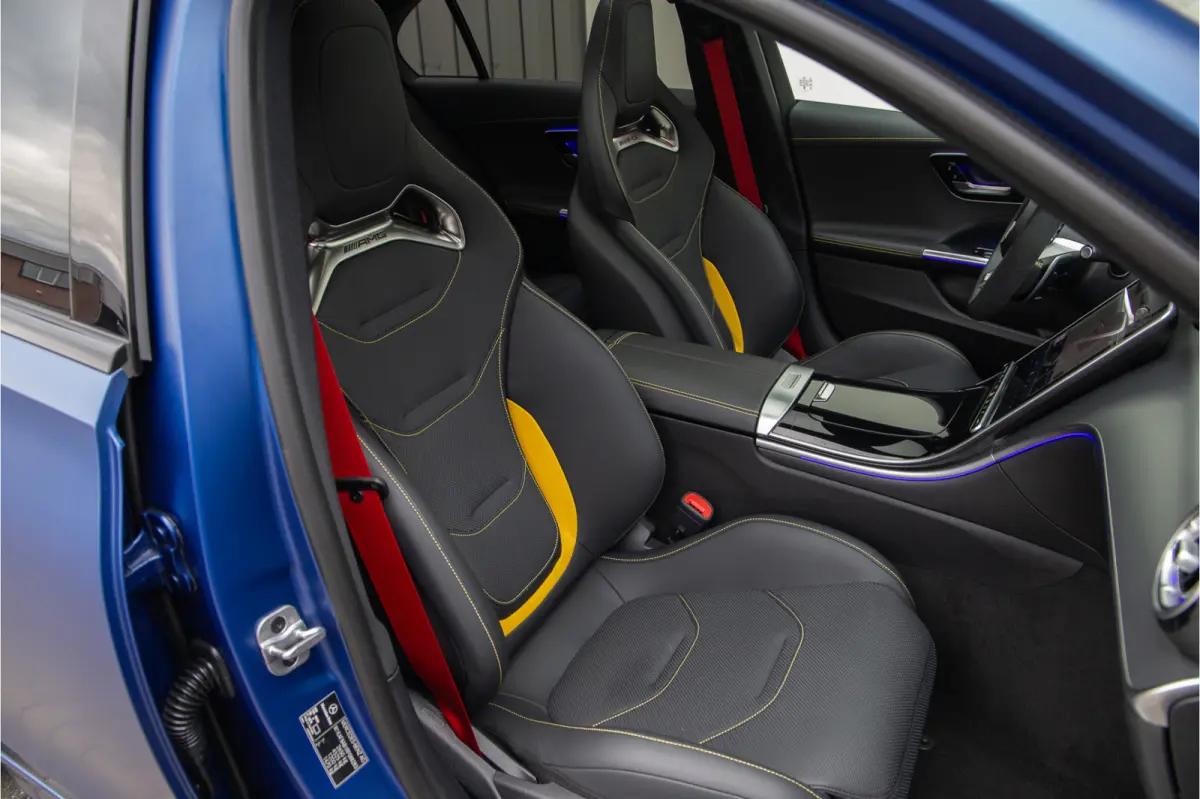 AMG 63 S E Performance Premium Plus, Schaalstoelen, Carbon, MANUFAKTUR, Achterasbesturing