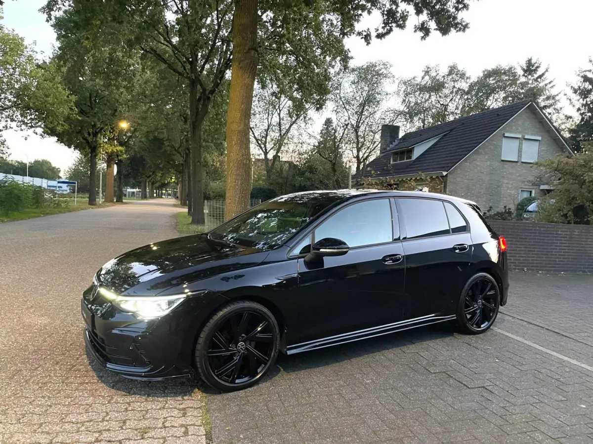 1.5 TSI R-Line Black Style/ Cam/ H&K/ Keyless/ IQ/ 18''LMV/ CarPlay